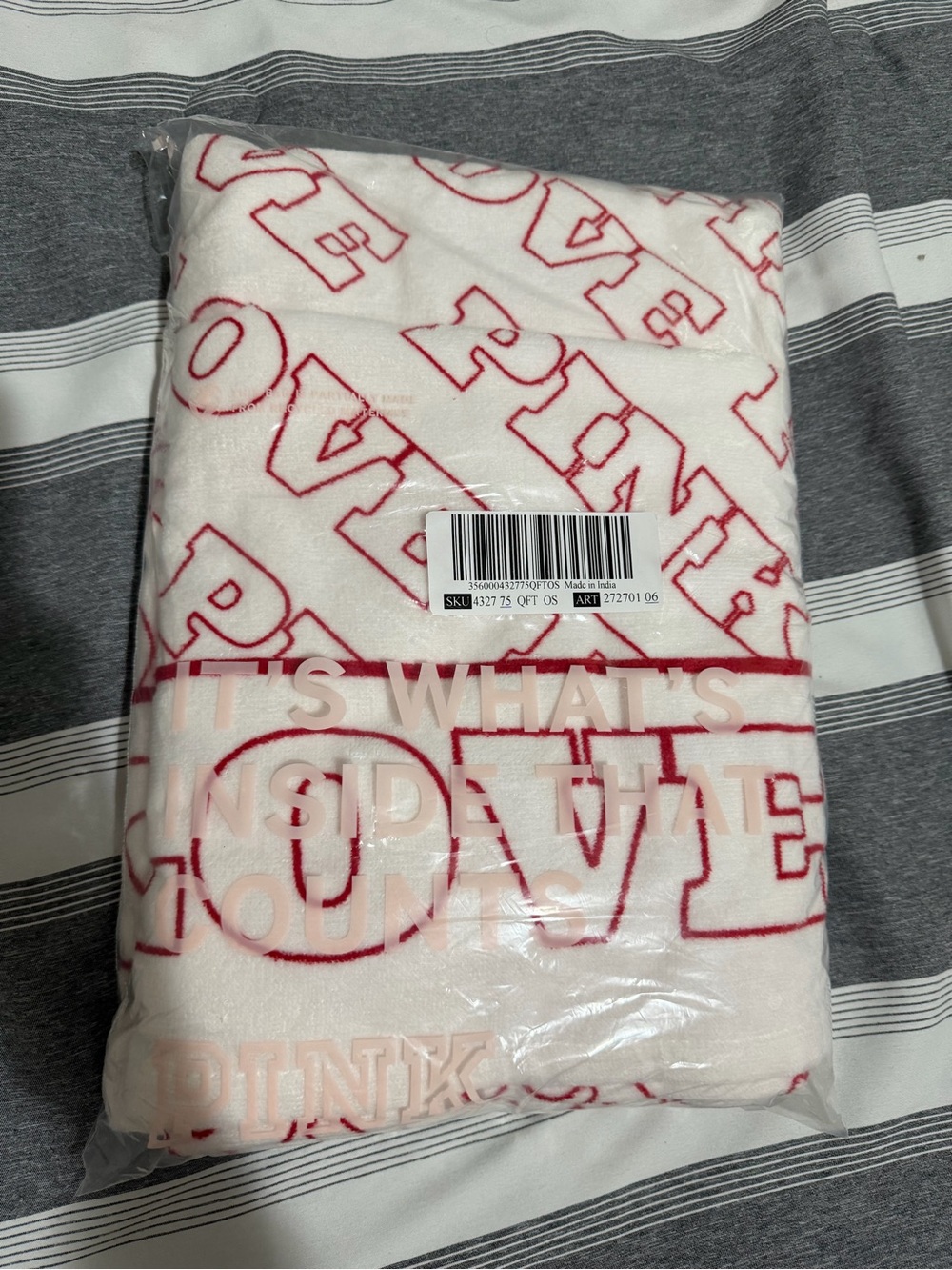PINK Victoria's Secret White Plush Throw with Red Logo Pattern